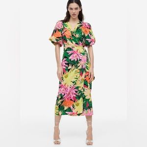 H&M Puff-sleeved Floral Wrap Dress